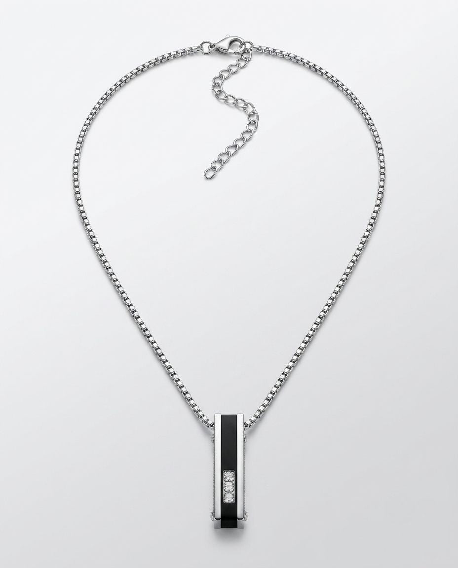 Collana Thysanos