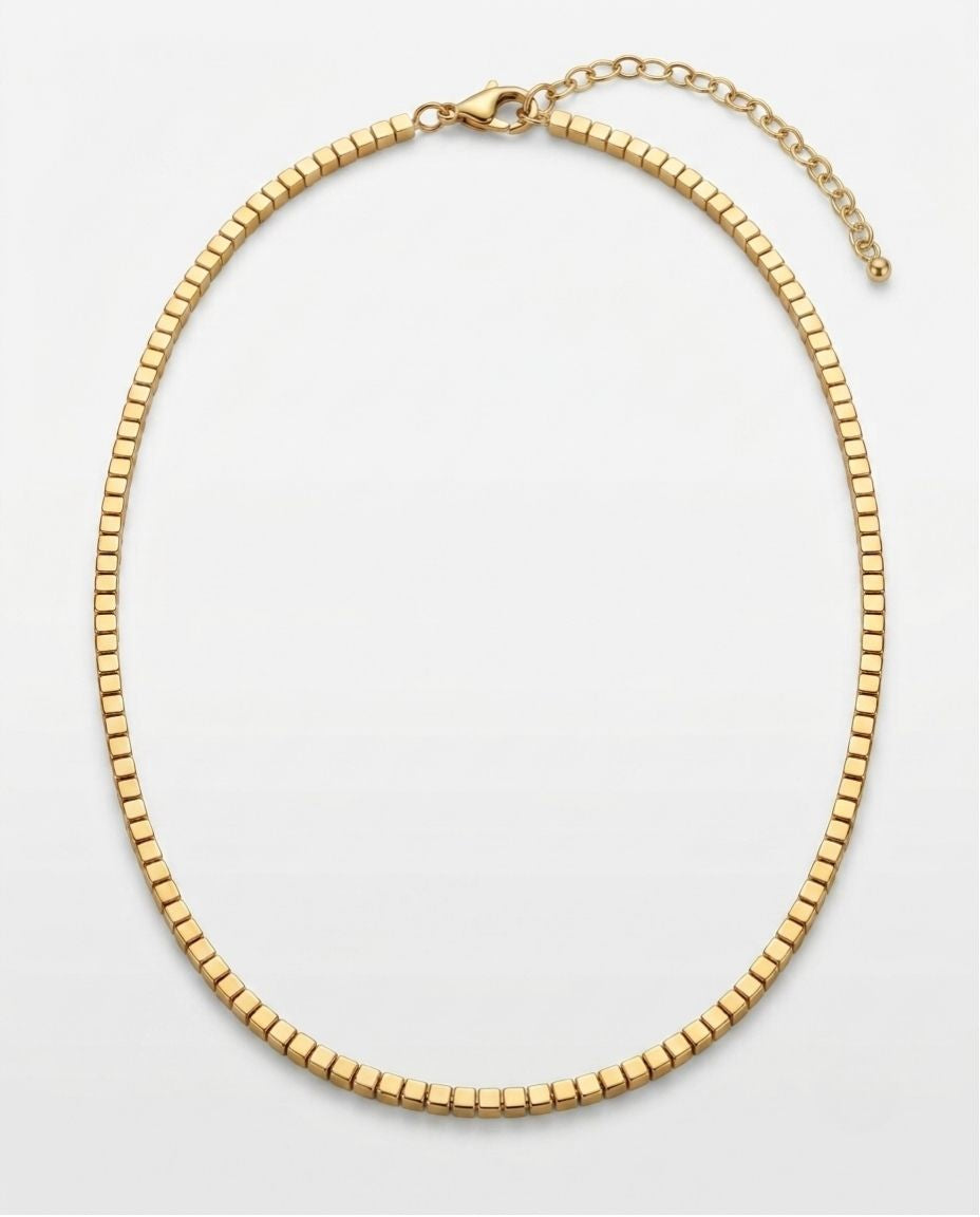 Collana Thysanos