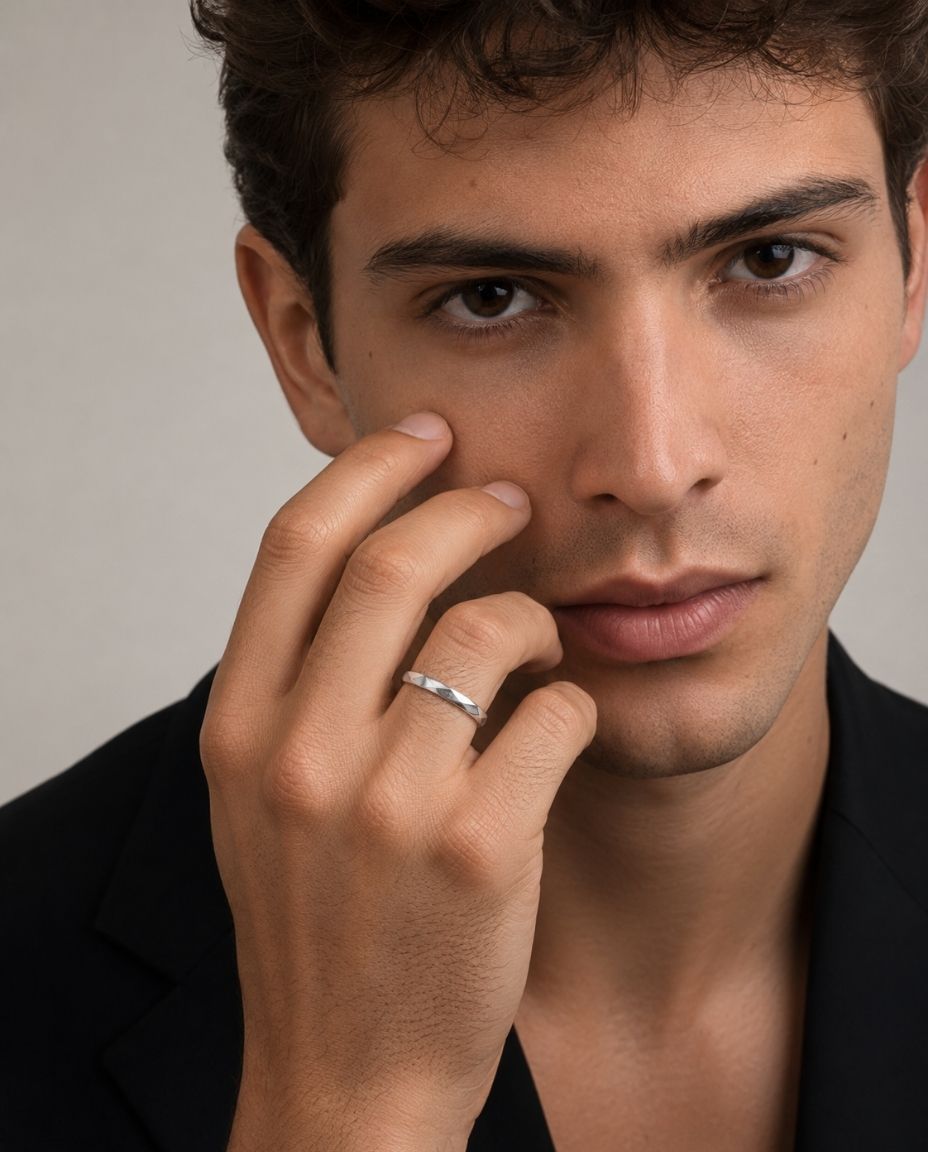 Anello Rhoe